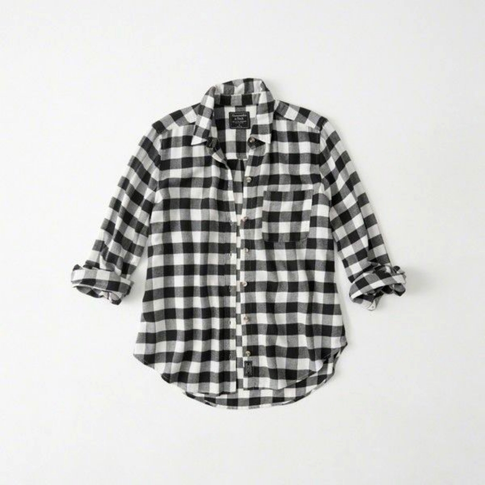 Abercrombie Black & white plaid flannel shirt